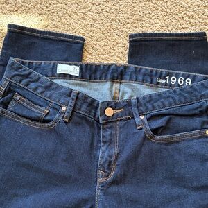 GAP 1969 Always Skinny Dark wash Gold Stitch stretch sz.31r